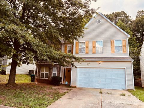 5502 Freestone Drive Charlotte NC 28216