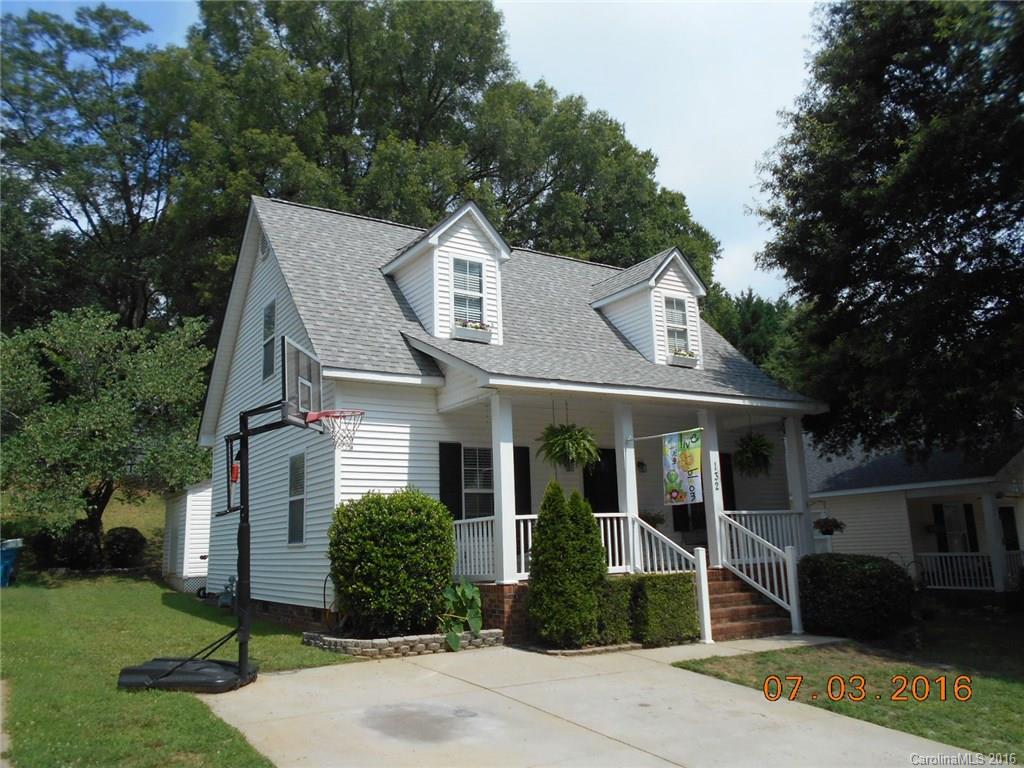 Adams Bluff - Residential