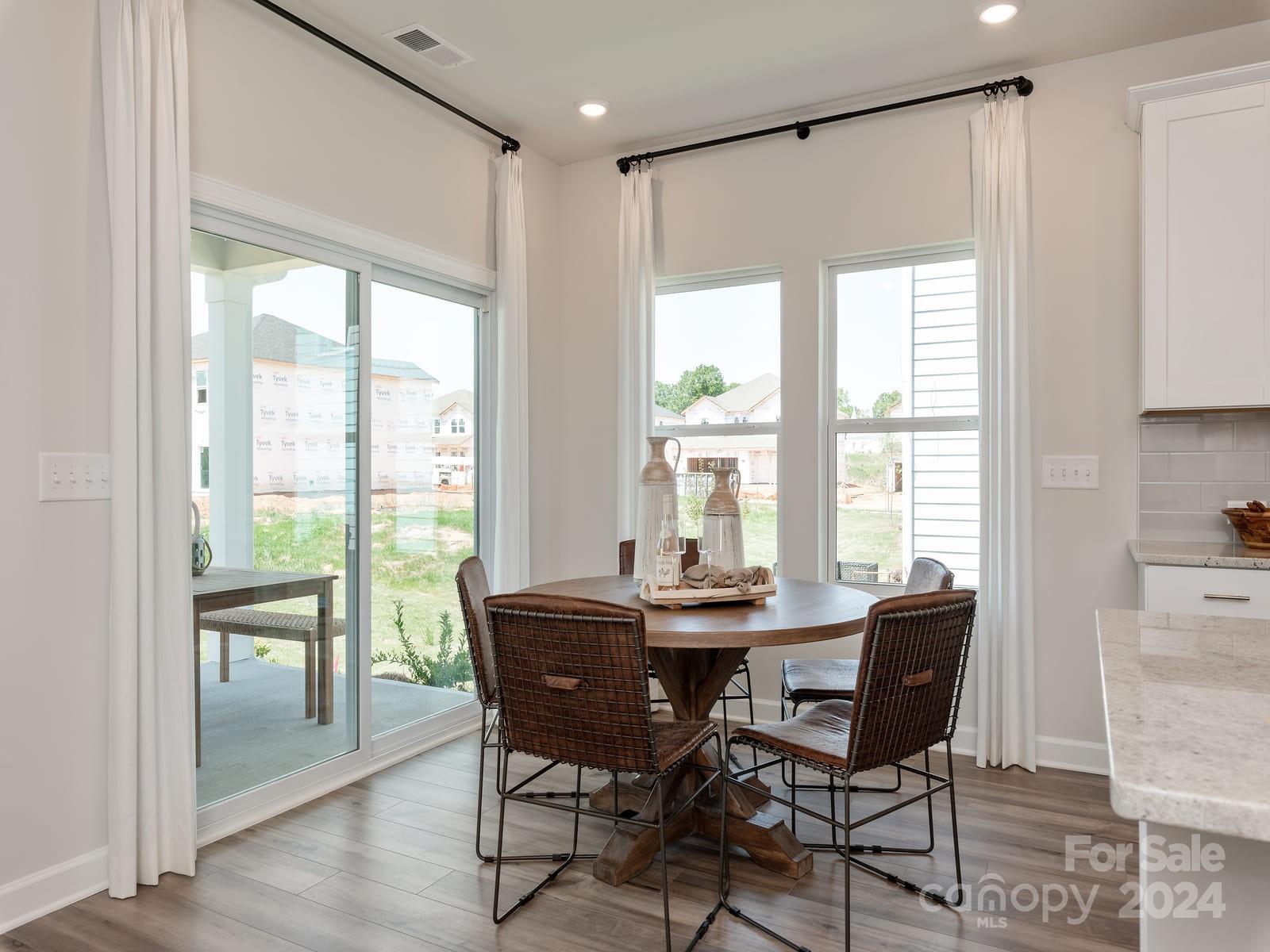 The Vineyards on Lake Wylie - Residential