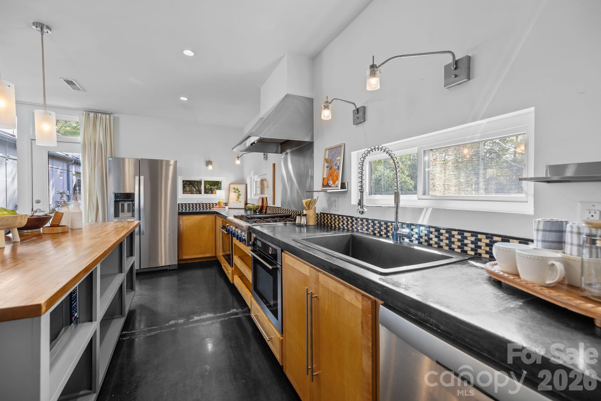 The Arts District - Residential