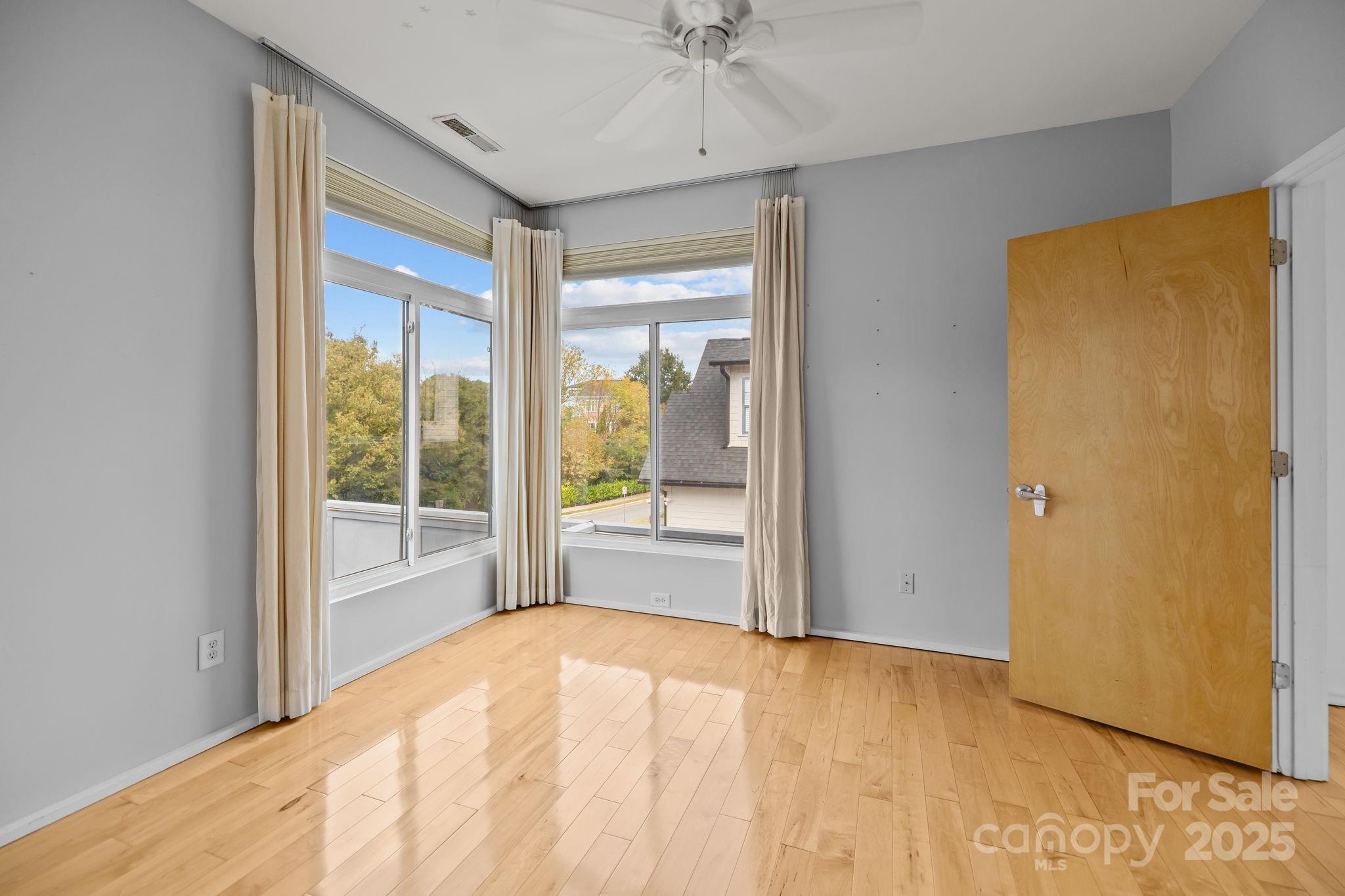 The Arts District - Residential