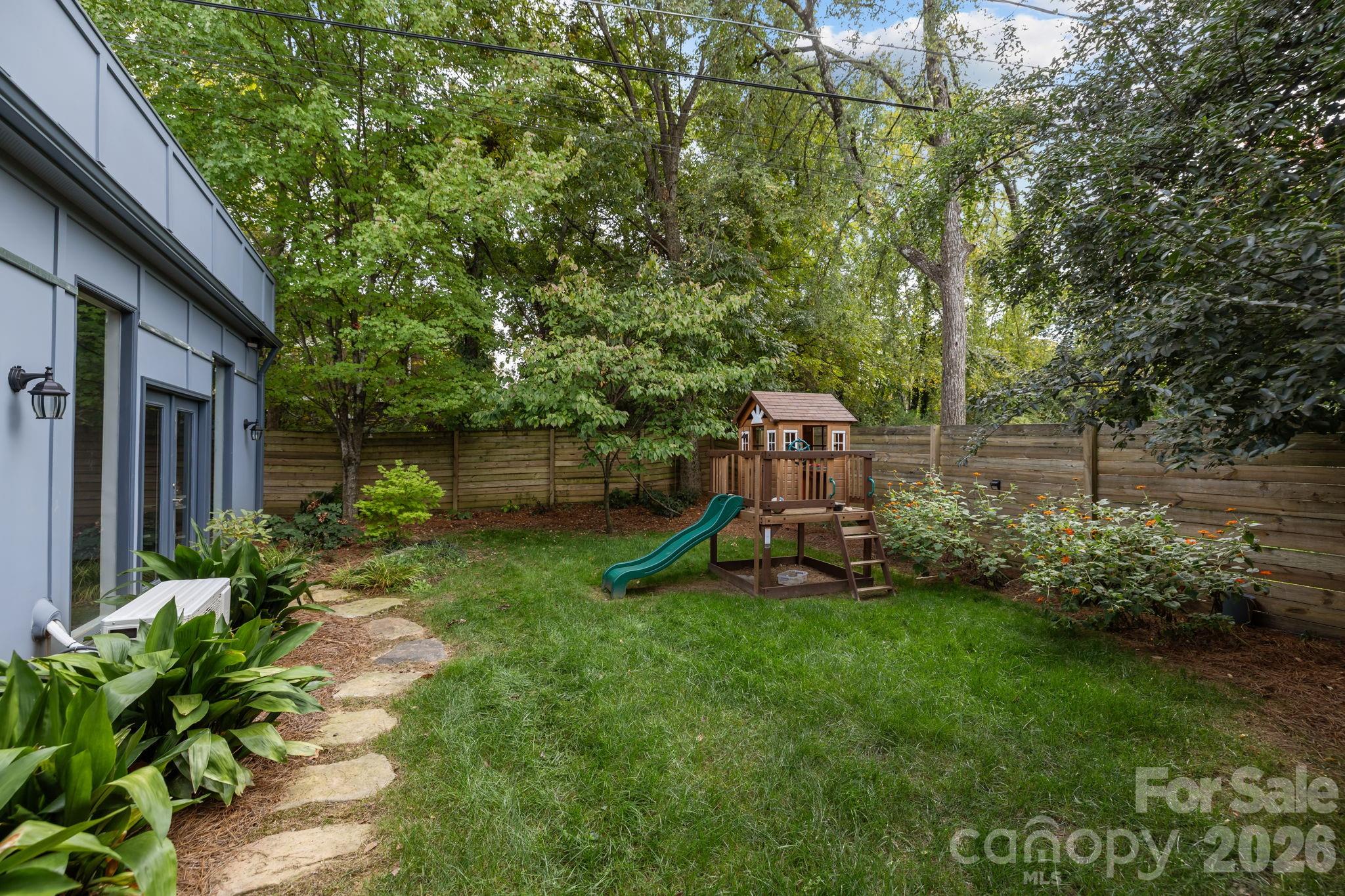 The Arts District - Residential