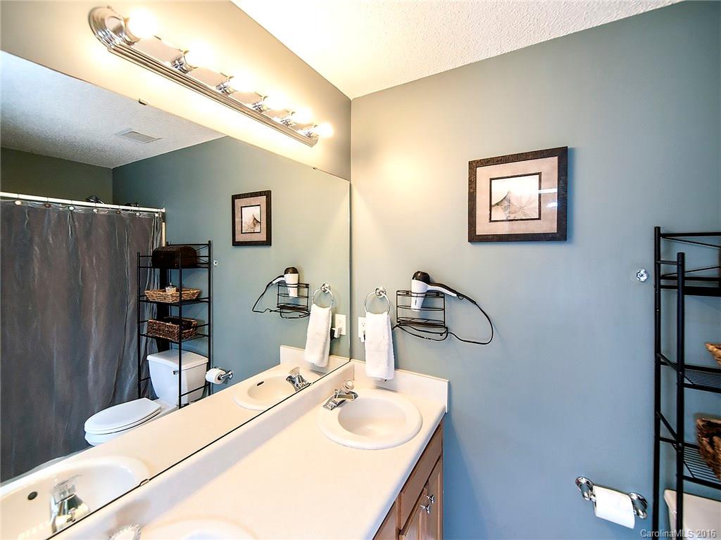 Taylor Oaks - Residential