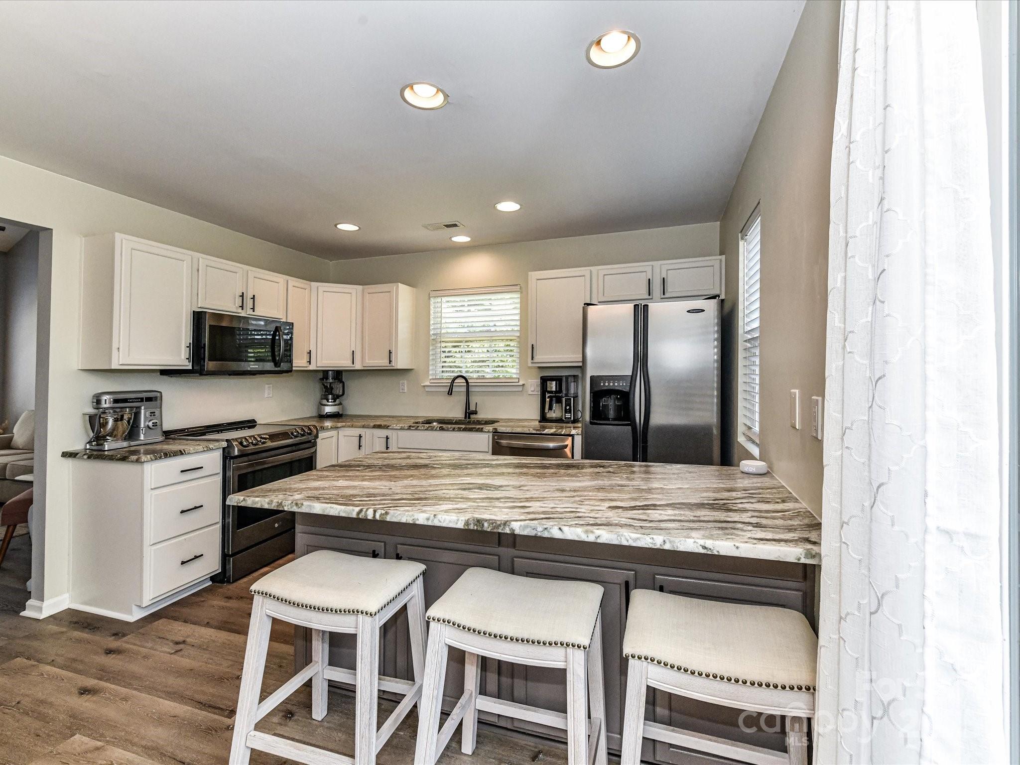 Cole Creek - Residential