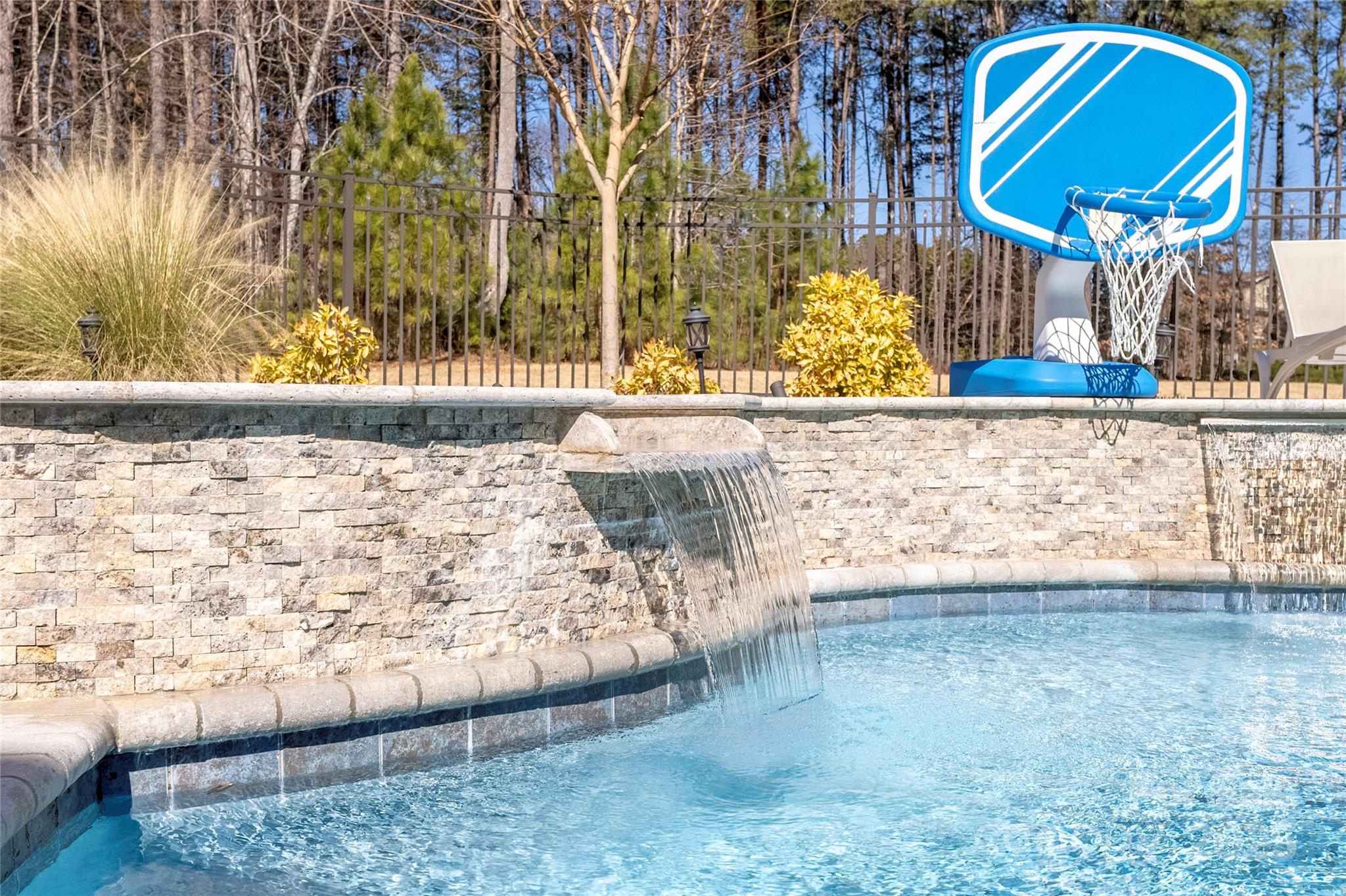 Chesapeake Pointe - Residential