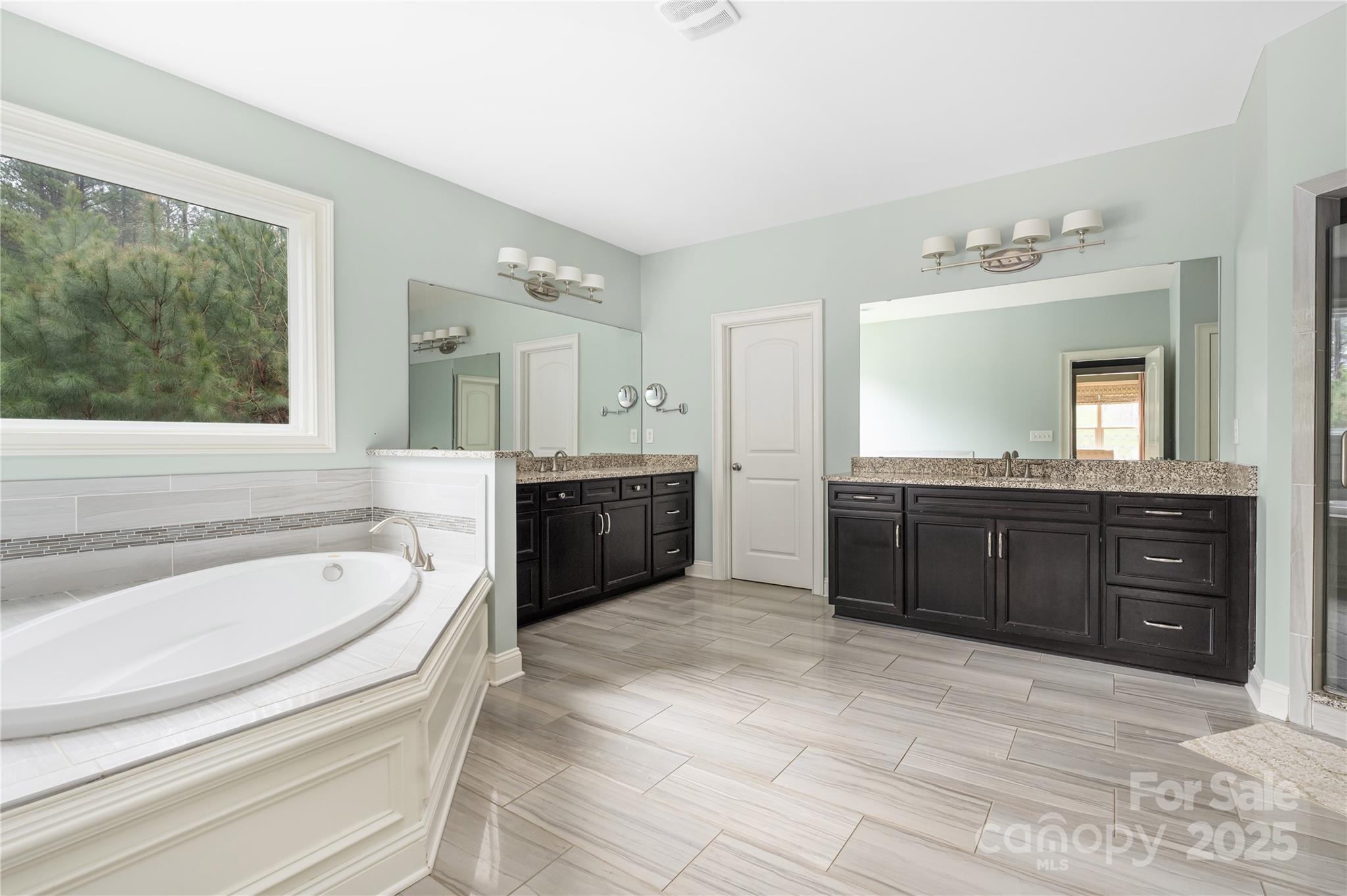 Chesapeake Pointe - Residential