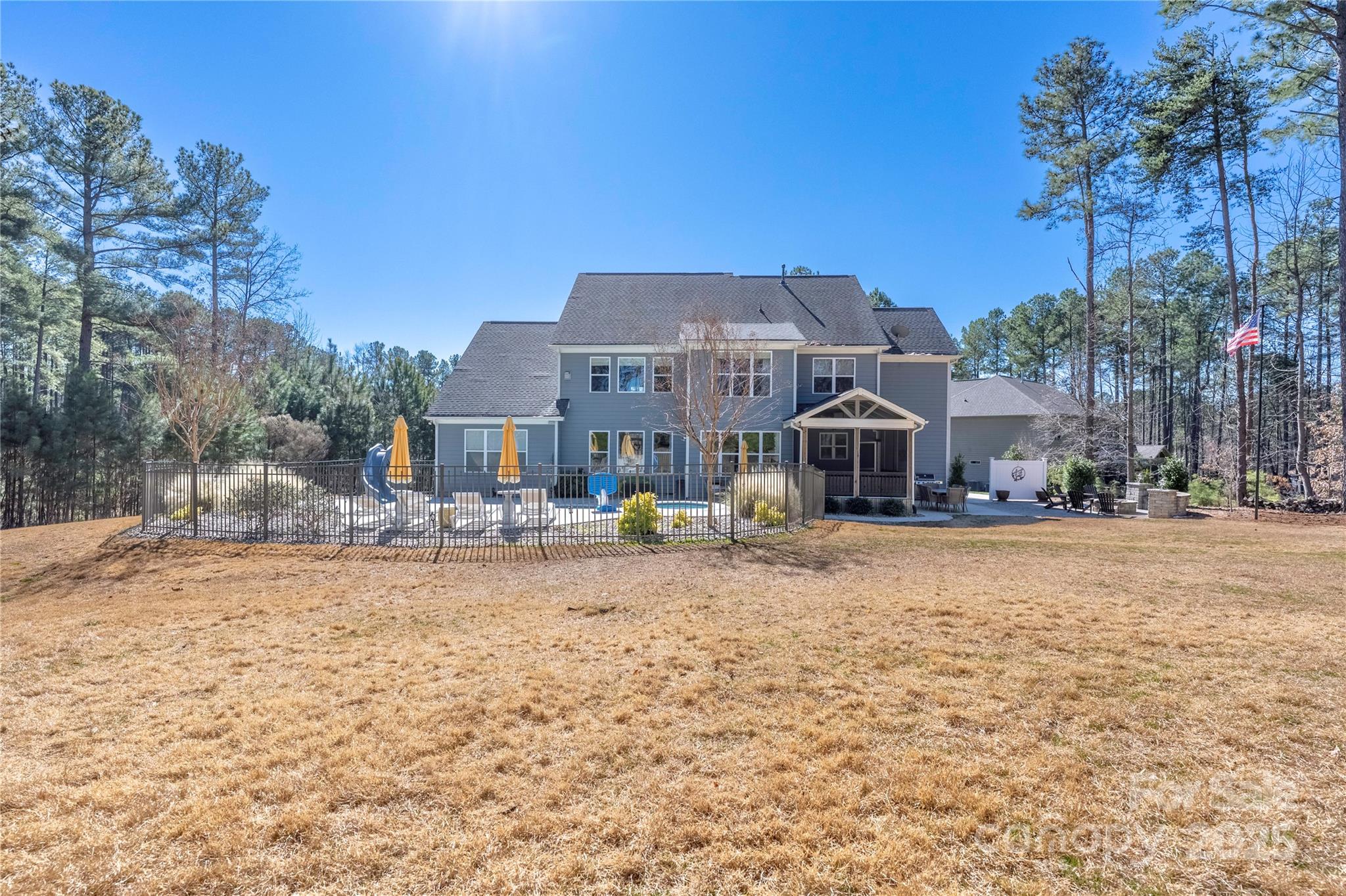 Chesapeake Pointe - Residential