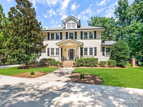 614 Olde Cotswold Court Charlotte NC 28211