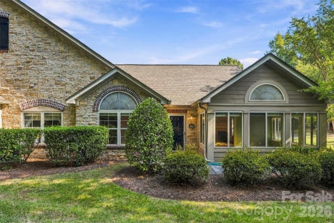 Photo of 2808 Polo Club Boulevard, Matthews, NC 28105 (MLS # 4427740)