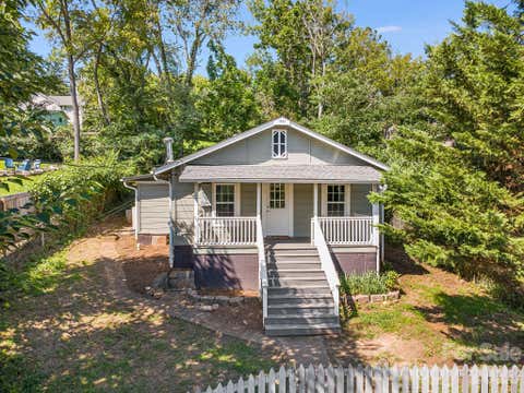 Photo of 1055 Riverside Drive, Asheville, NC 28804 (MLS # 4397717)