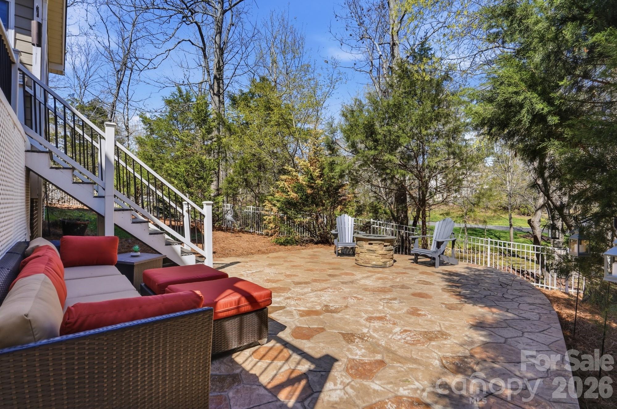 1909 Abbotts Creek Road