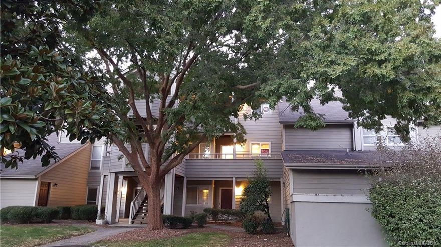 Creswick 2 BR/1 bath 816 sq ft 2nd story. Beautiful condo in Quail Corners w/ view of pond from porch. Smooth ceilings w/ crown molding, Added fans in kit, porch, LR & Master. New flooring; hardwoods in LR, carpet in BR & vinyl in bath & kit. New windows & sliding glass doors. Painted cab in kitchen w/ satin nickel hardware, new deep kit sink w/ new faucet, garbage disposal, countertops & SS appliances. Everything in bath is new including oversized soaker tub. Assoc dues $225.47, taxes $1193.86.