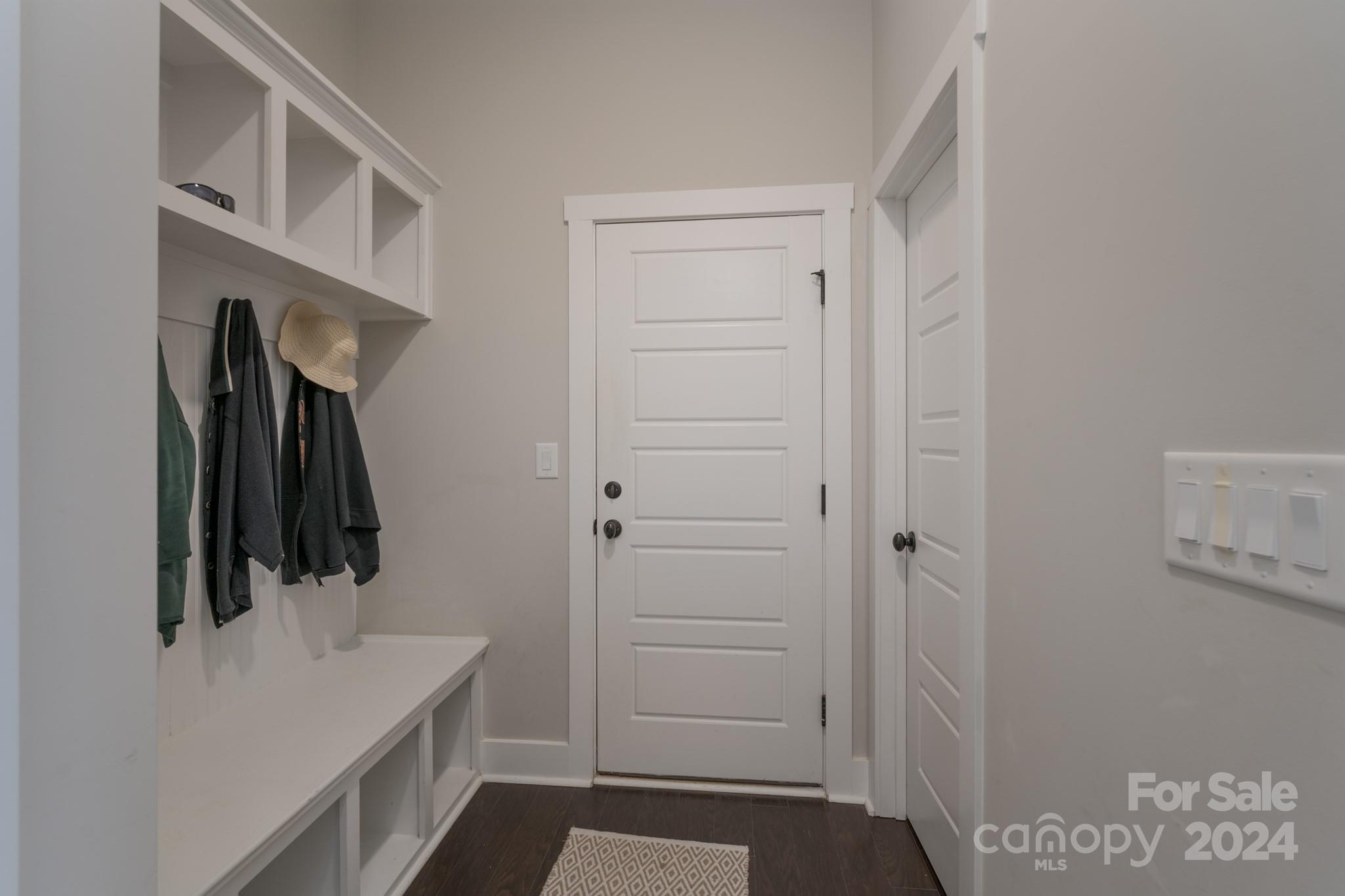 Paddlers Cove - Residential