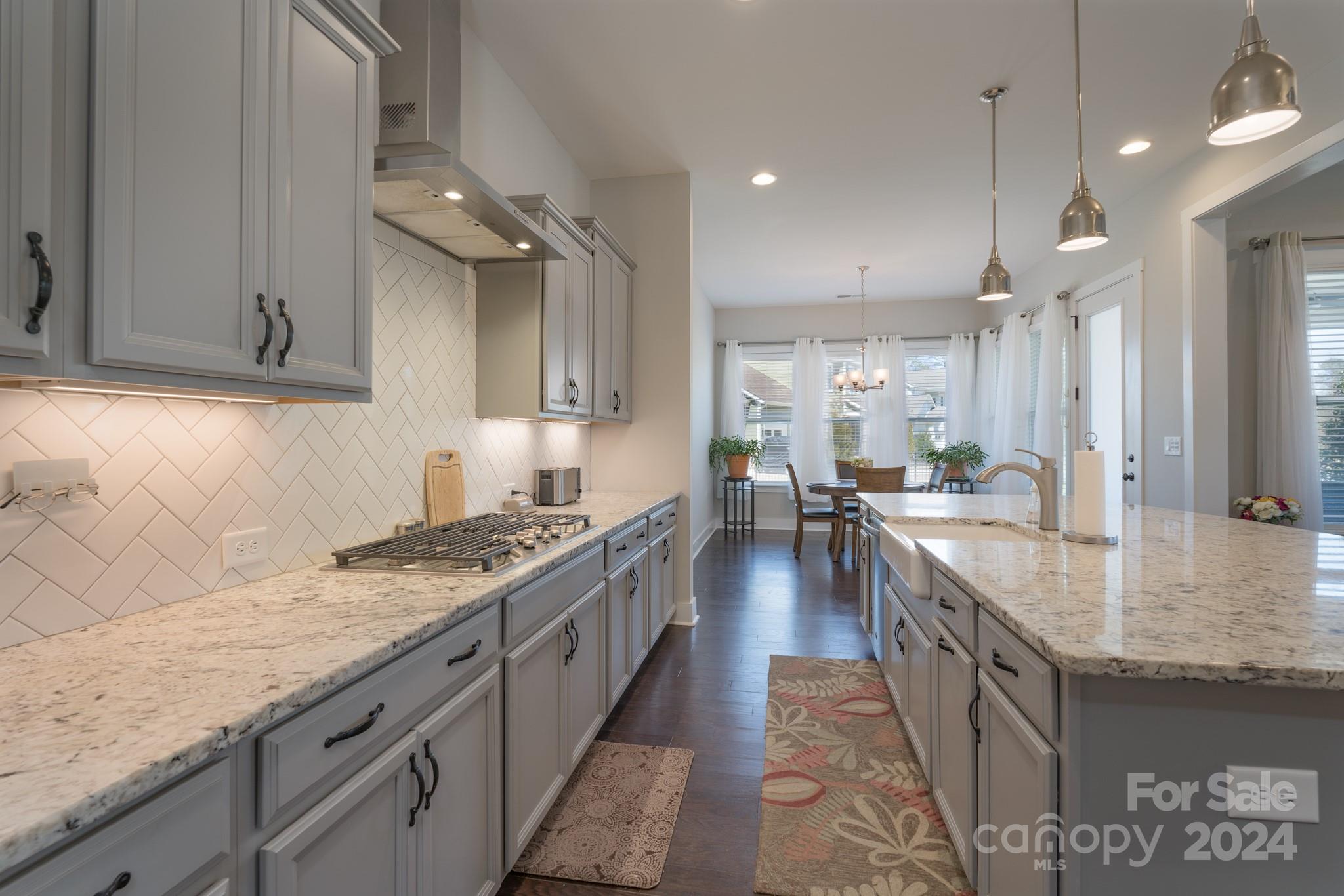 Paddlers Cove - Residential