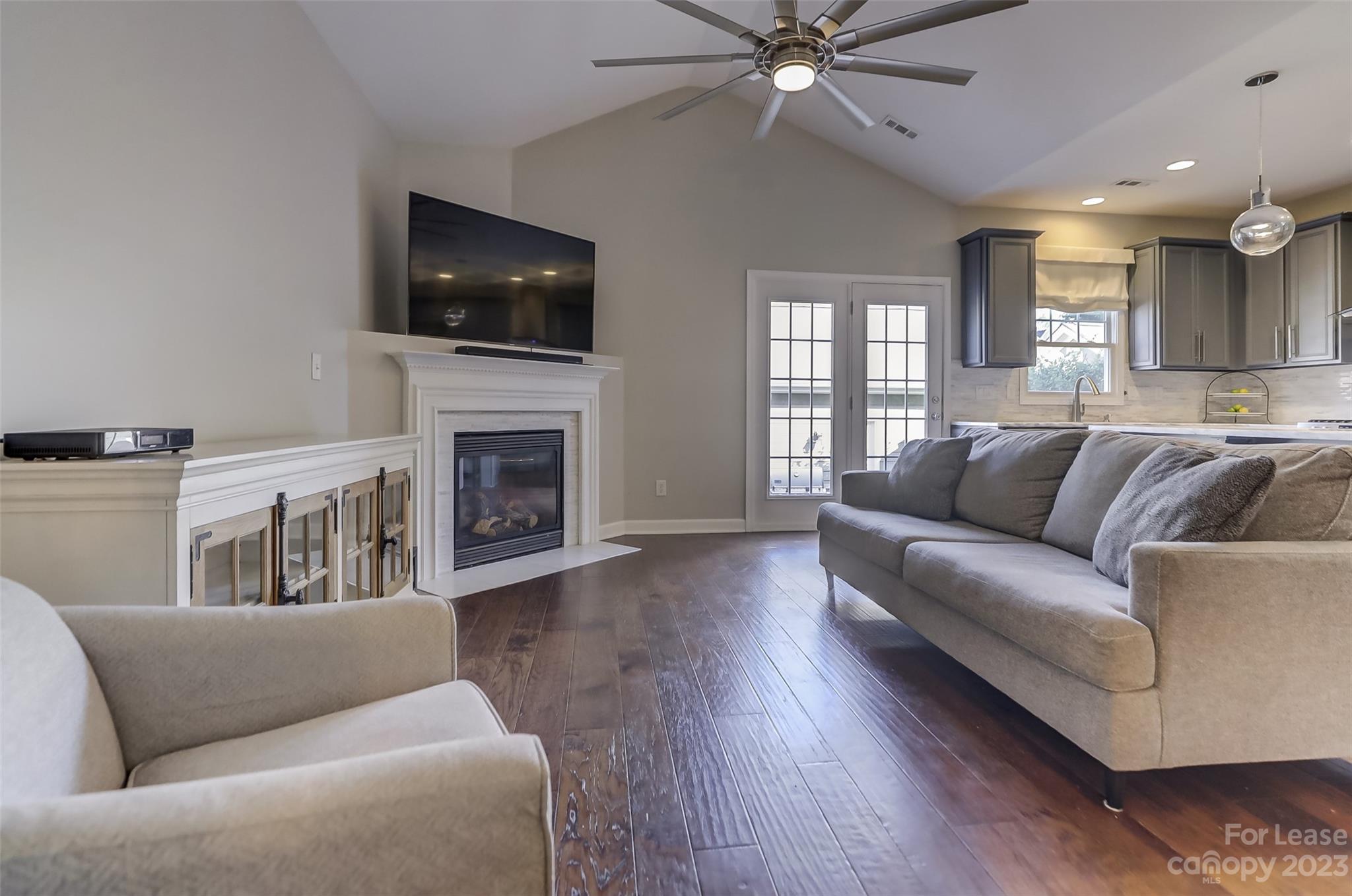 Baxter Village - Residential Lease