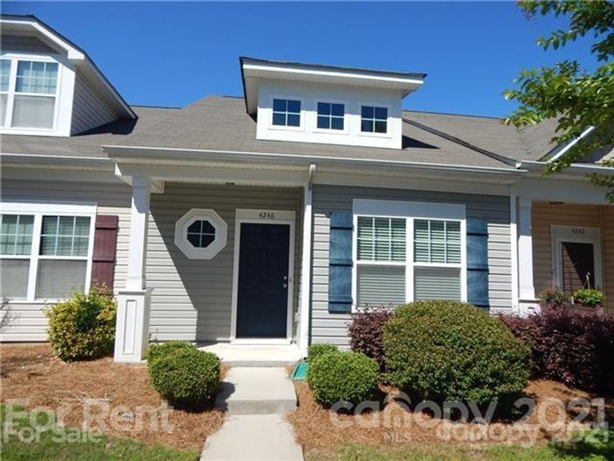 Adorable community in growing Rock Hill. Home includes a large family room, open to the dining rom and kitchen. Kitchen has beautiful granite countertops. Back hallway of the house includes laundry room with washer and dryer included, access to the rear of the house with the 2 parking spaces, and a bedroom with full bathroom. 
Upstairs is a great loft and the large master bedroom with en suite bath. Master bath includes dual sinks, garden tub, and walk in shower.