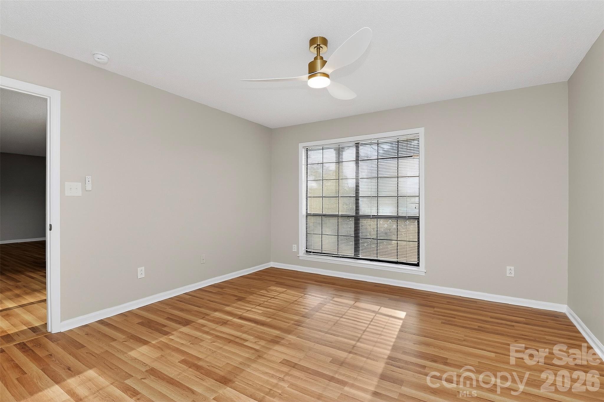 Harris Lake - Residential