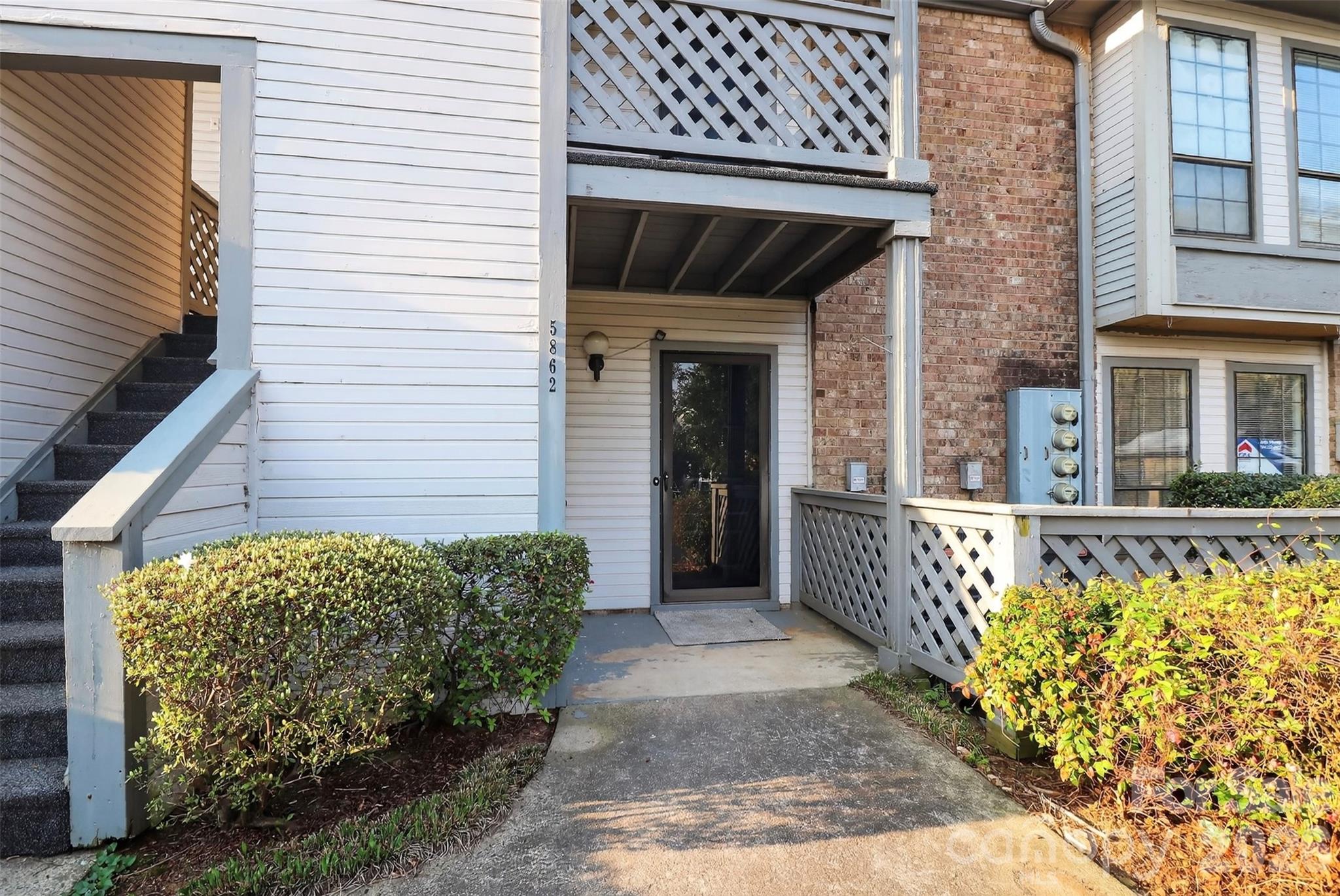 Harris Lake - Residential