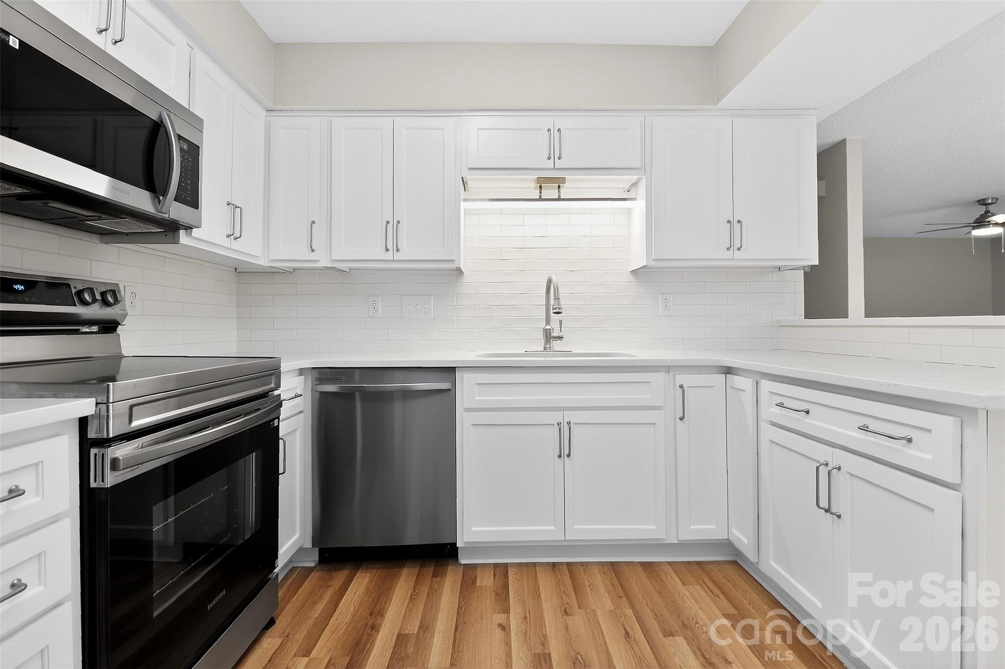 Harris Lake - Residential