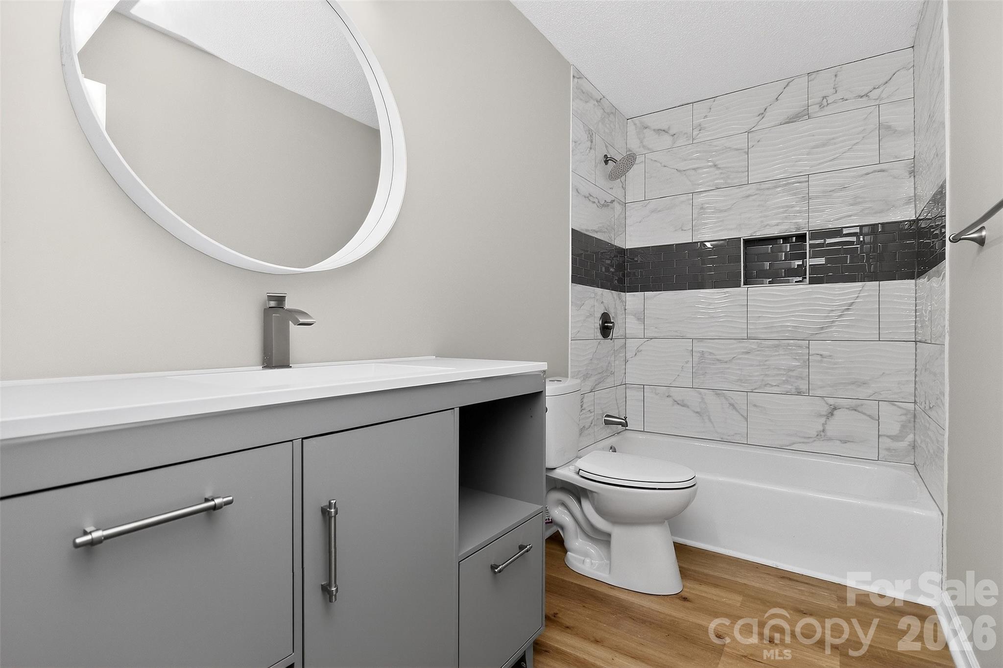 Harris Lake - Residential