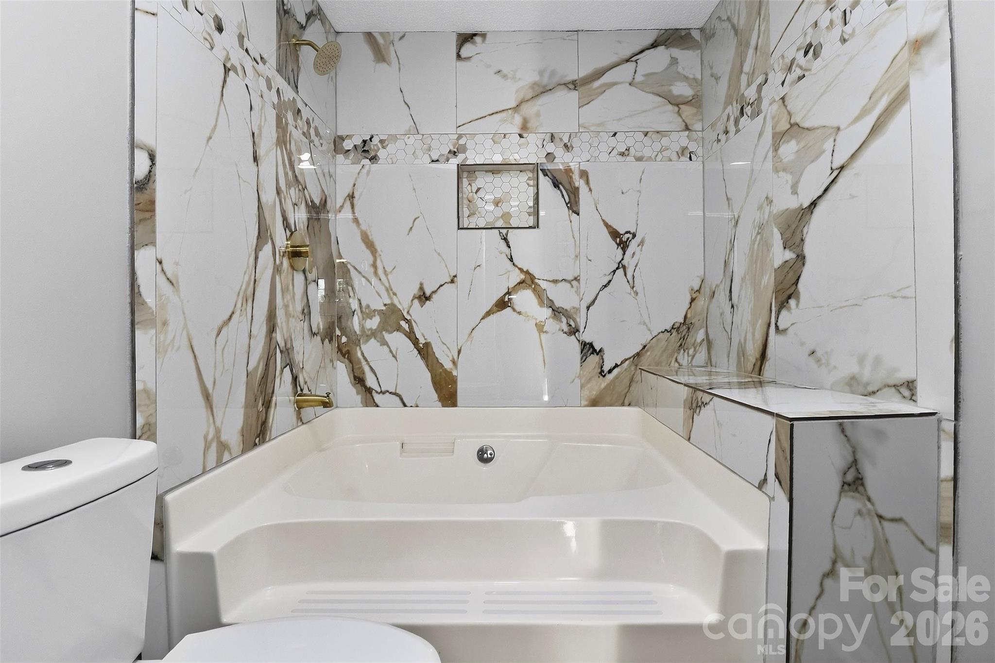 Harris Lake - Residential