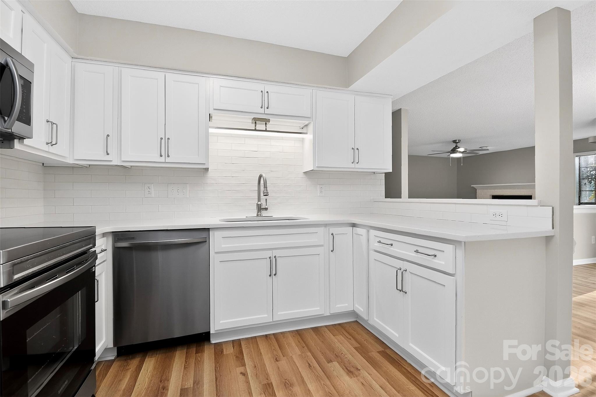 Harris Lake - Residential