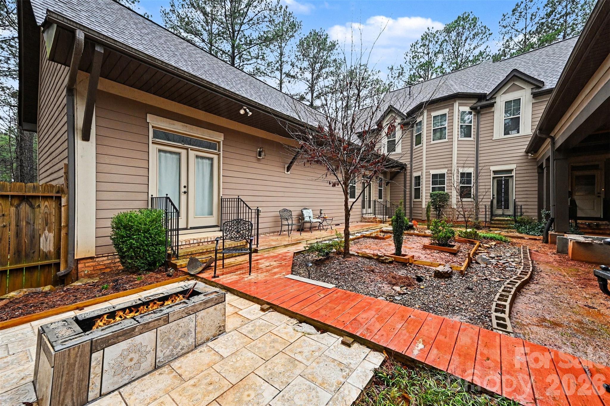 Riverchase - Residential