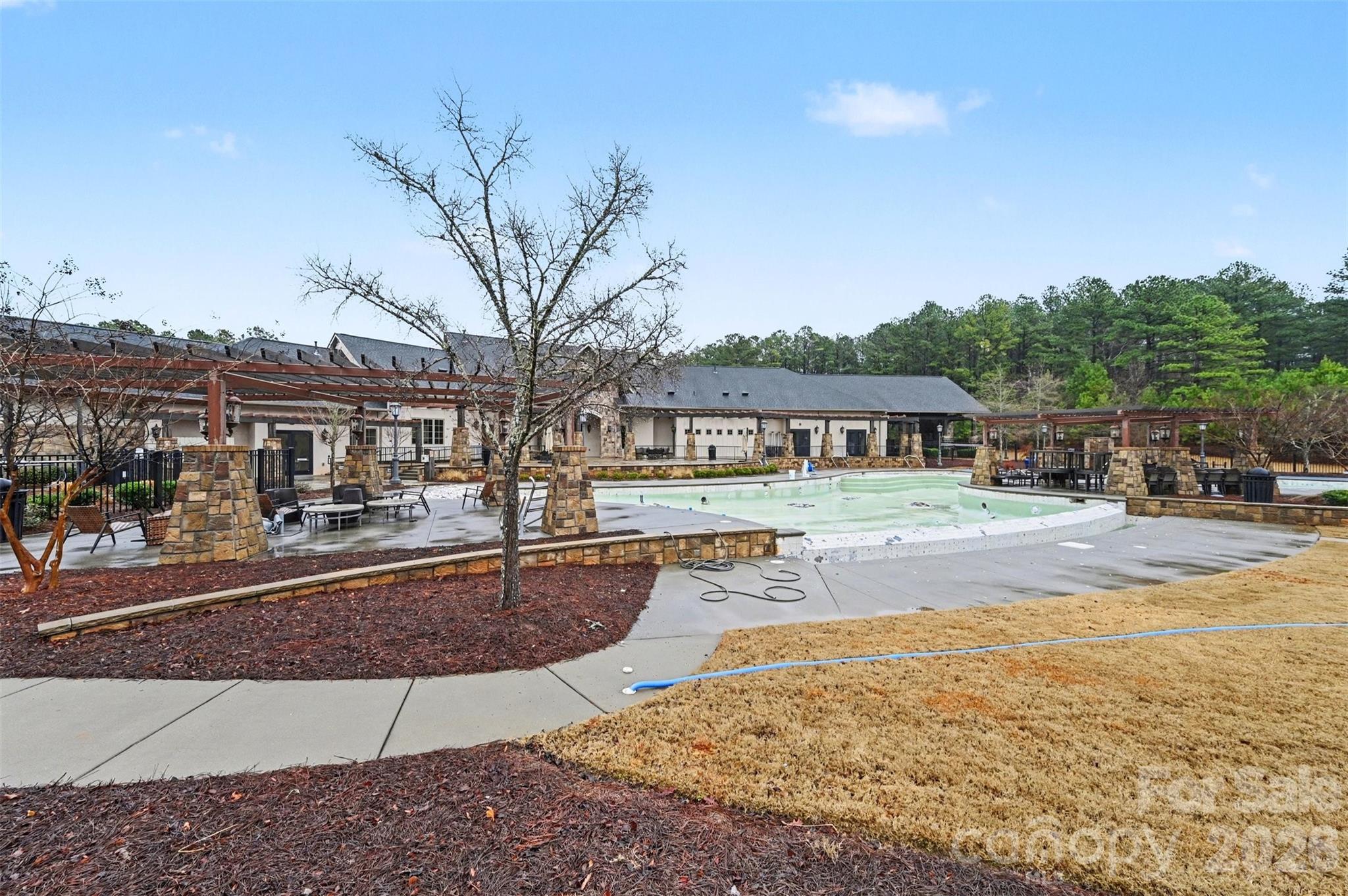 Riverchase - Residential