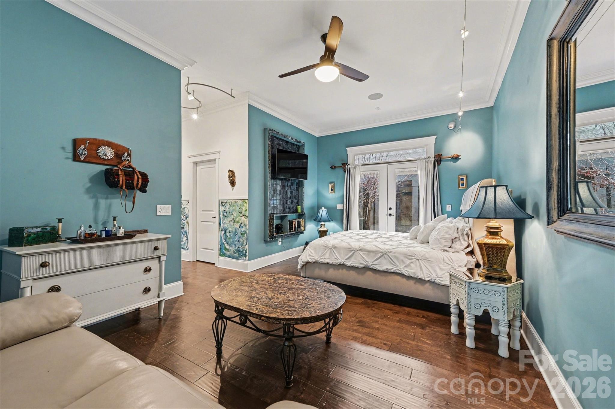 Riverchase - Residential