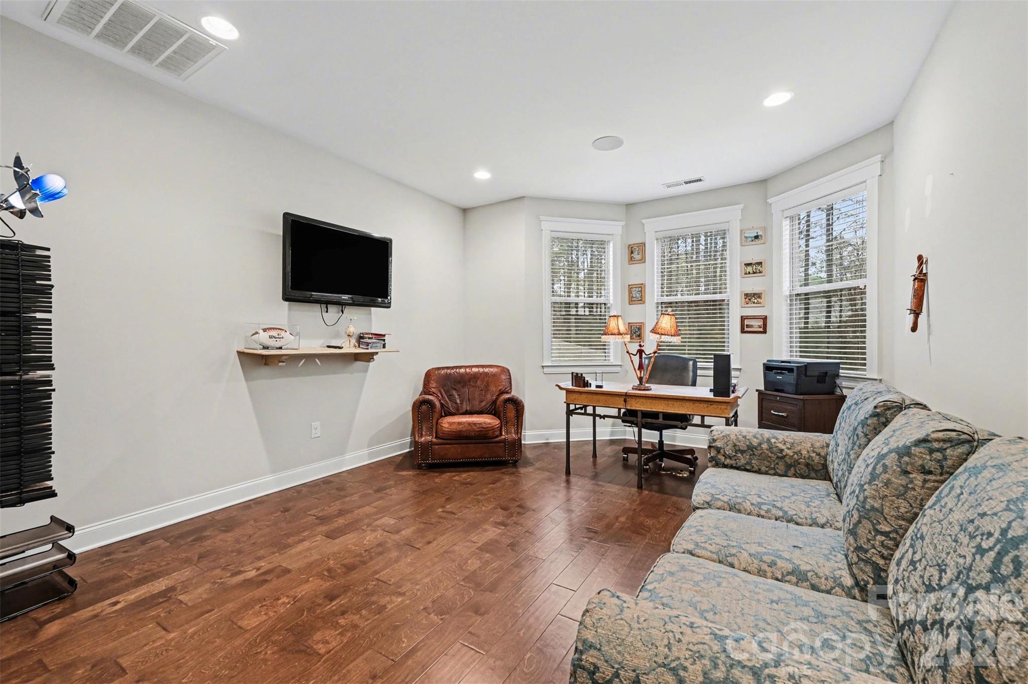 Riverchase - Residential