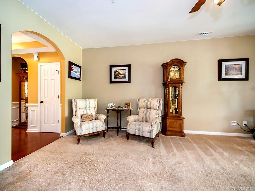 Lake Shore - Residential