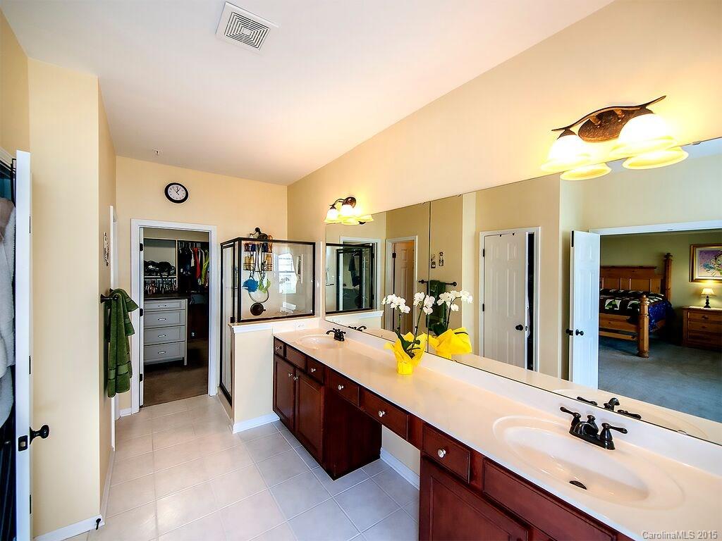 Lake Shore - Residential