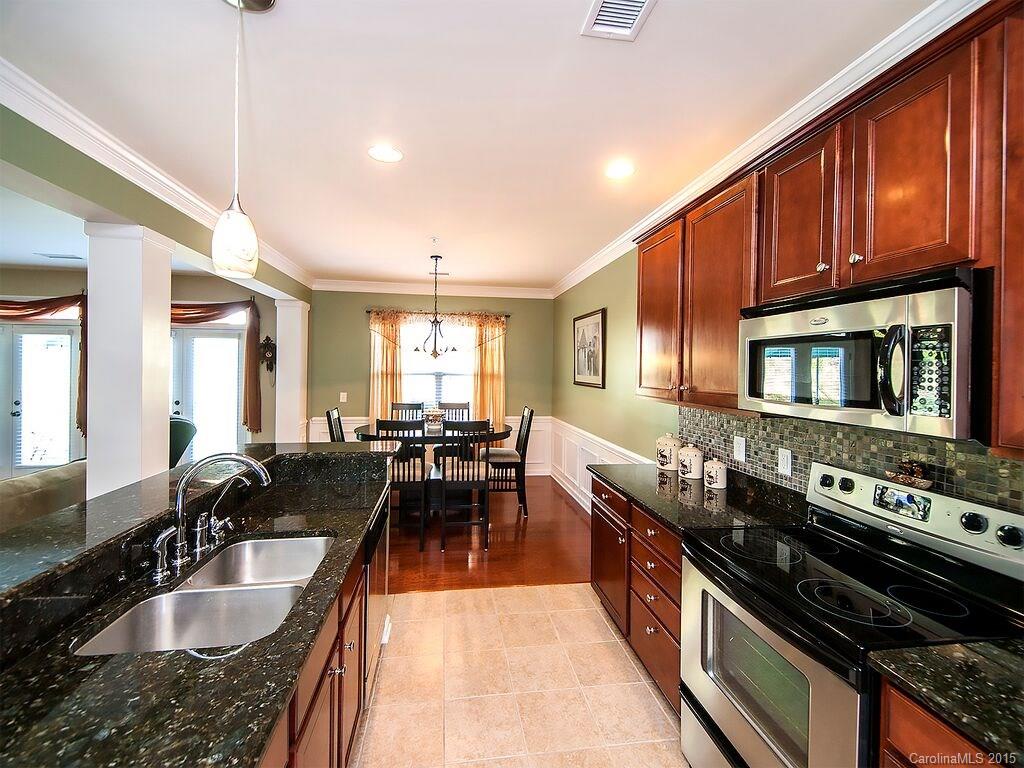 Lake Shore - Residential