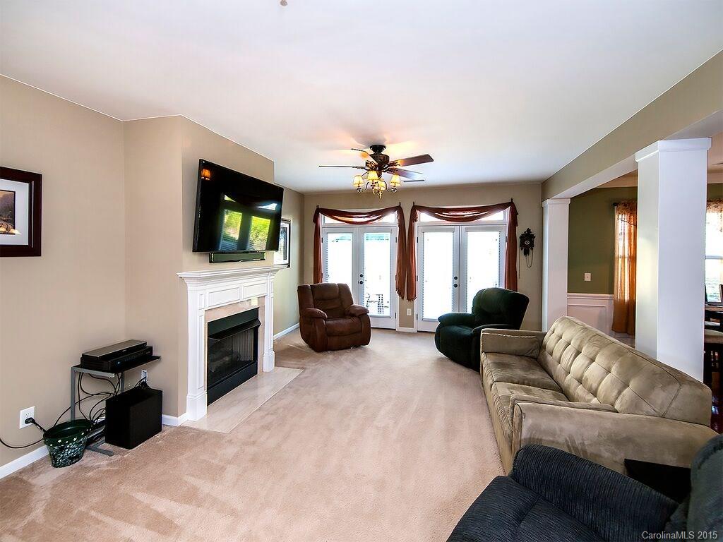 Lake Shore - Residential