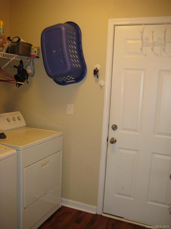 Avery Lake - Residential