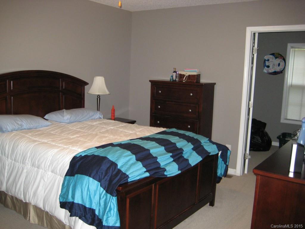 Avery Lake - Residential