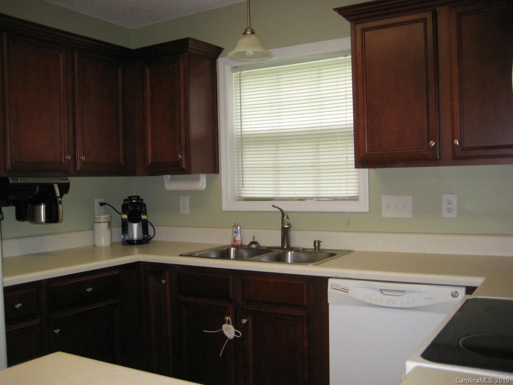 Avery Lake - Residential