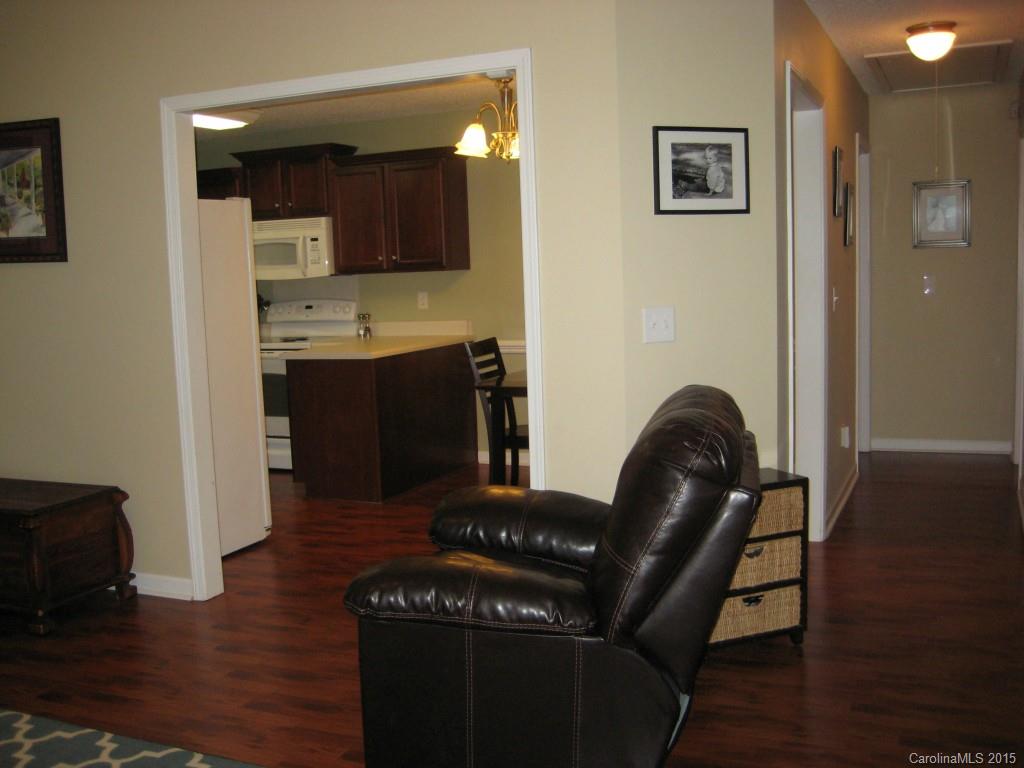 Avery Lake - Residential