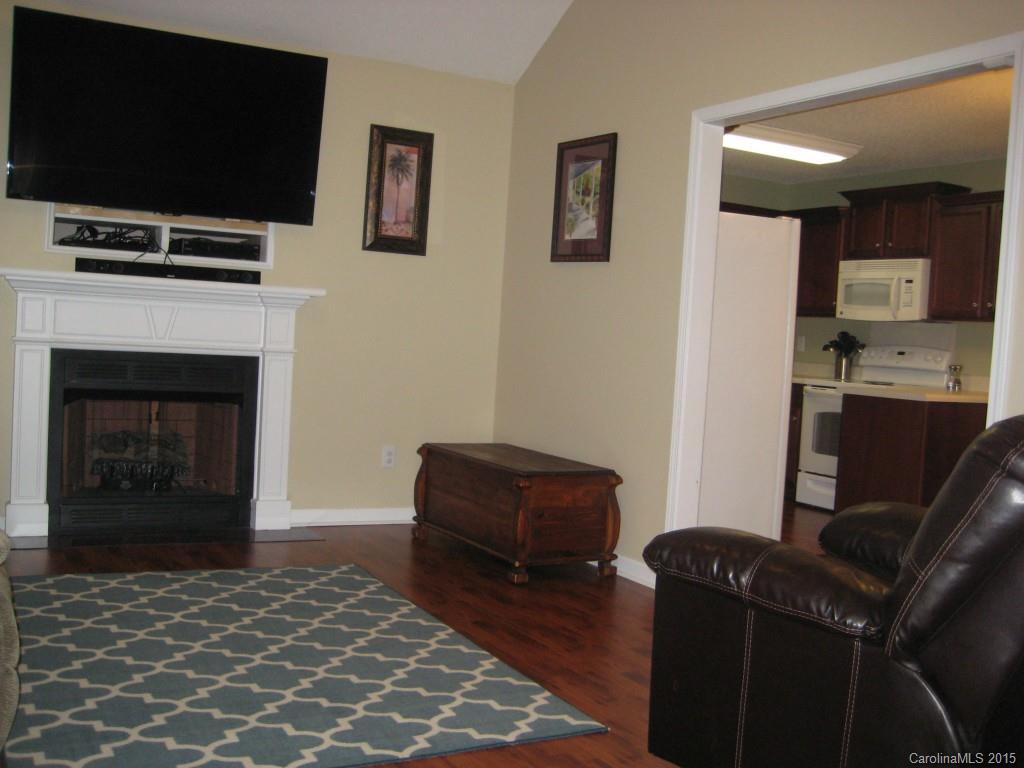 Avery Lake - Residential