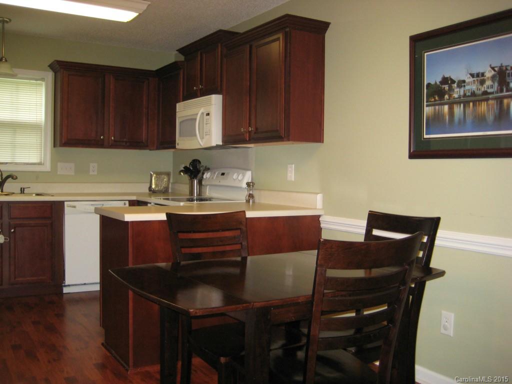 Avery Lake - Residential