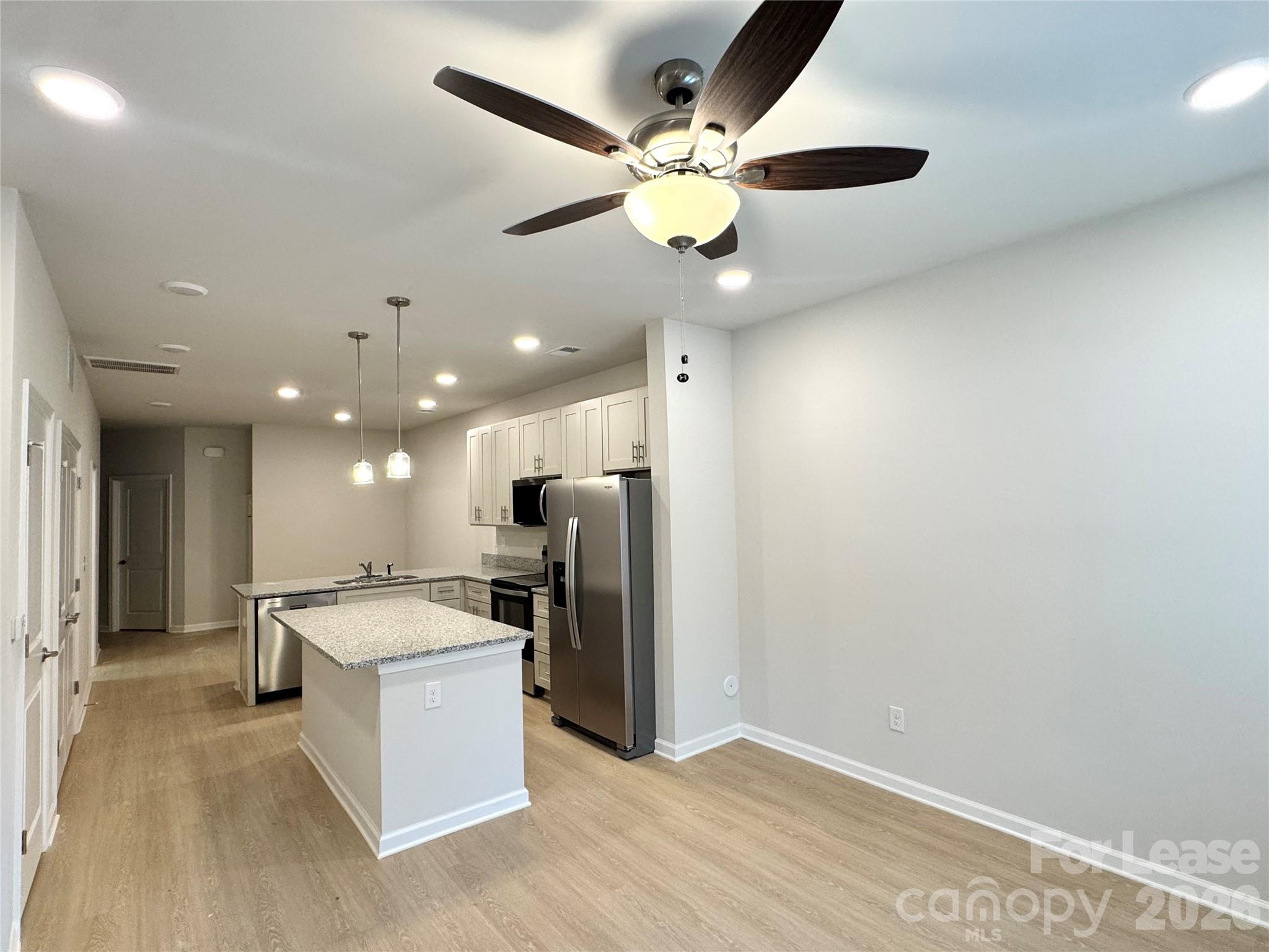 4700 Prosperity Church Road 6409