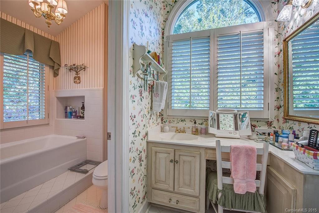 The Mountain - Residential