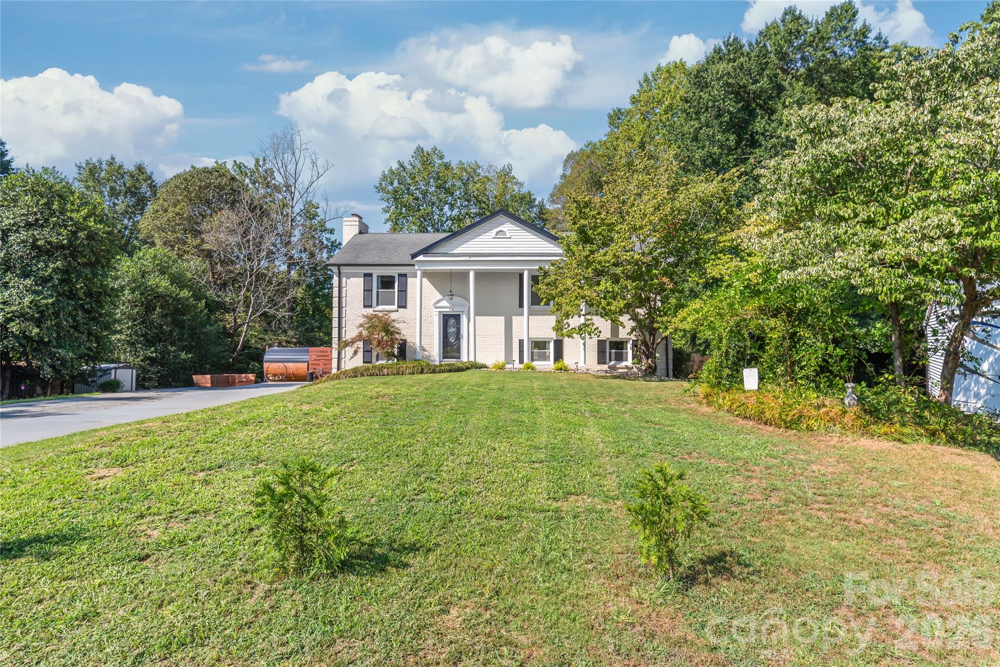 610 Ridgeway Drive