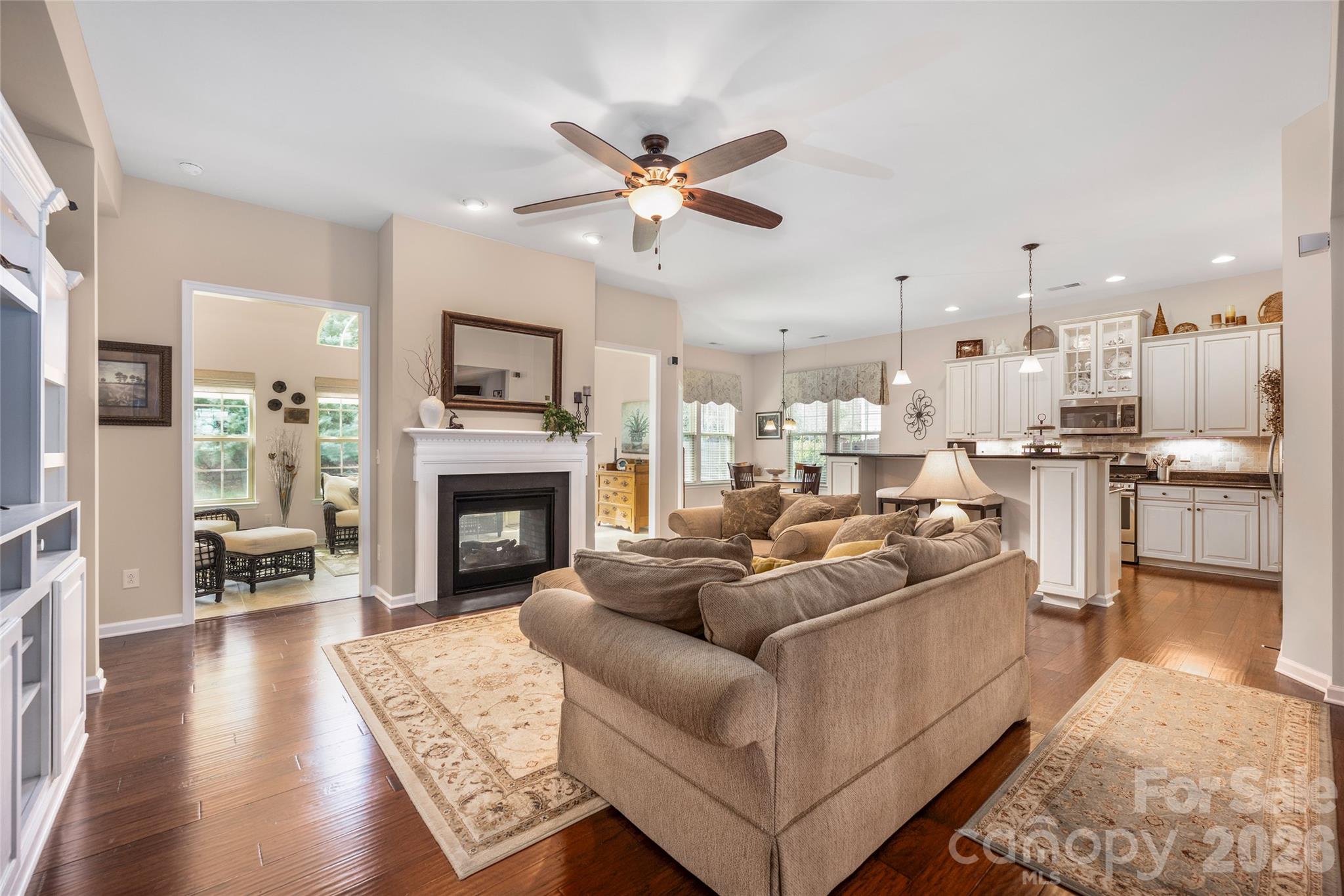 11422 Warfield Avenue