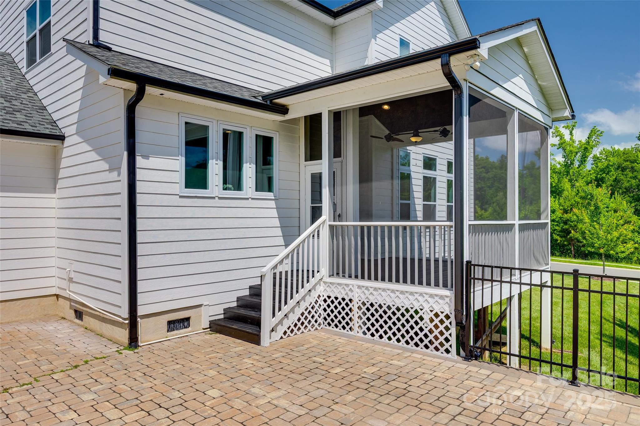 The Manors at Lake Ridge - Residential