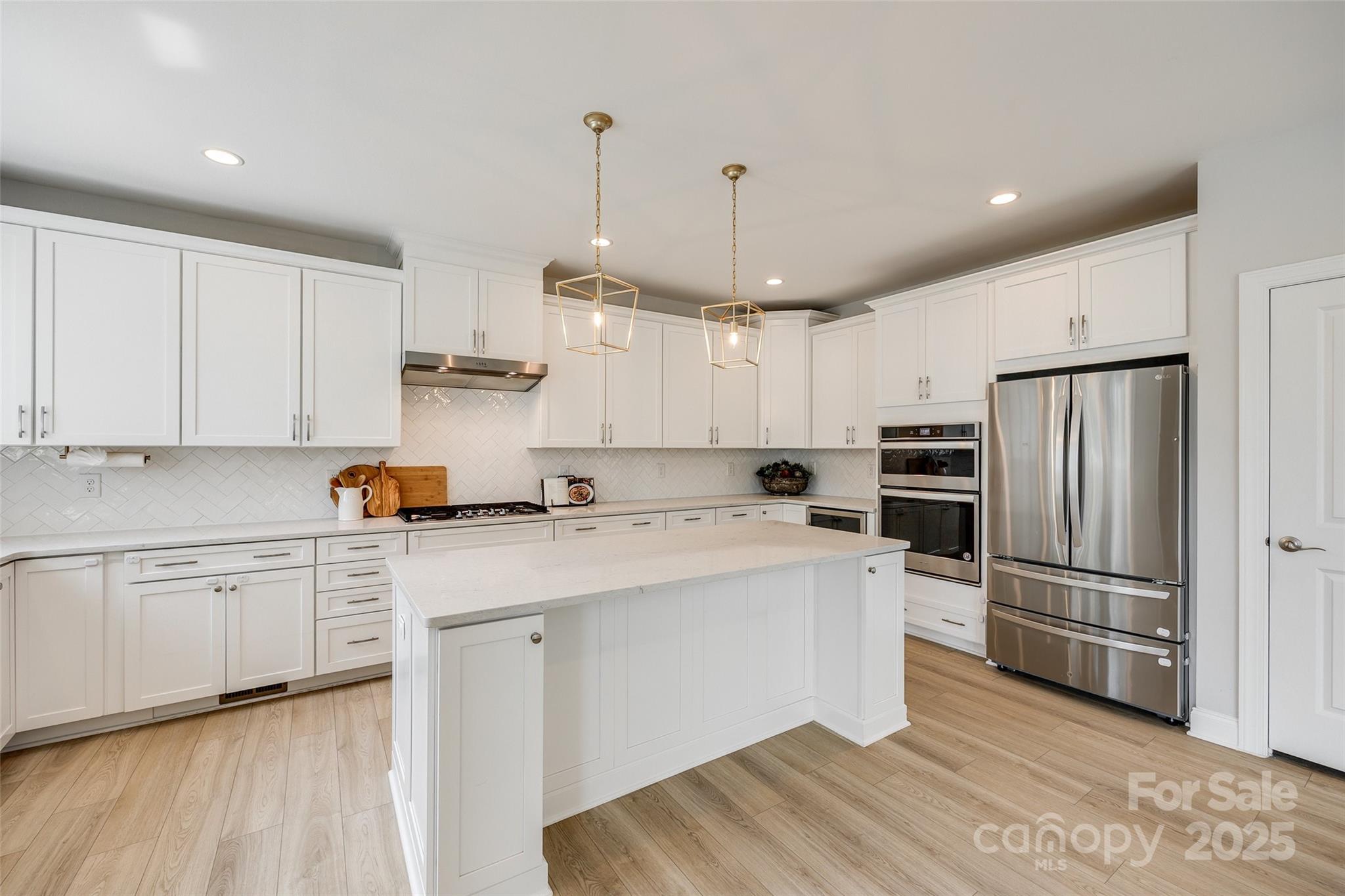 The Manors at Lake Ridge - Residential