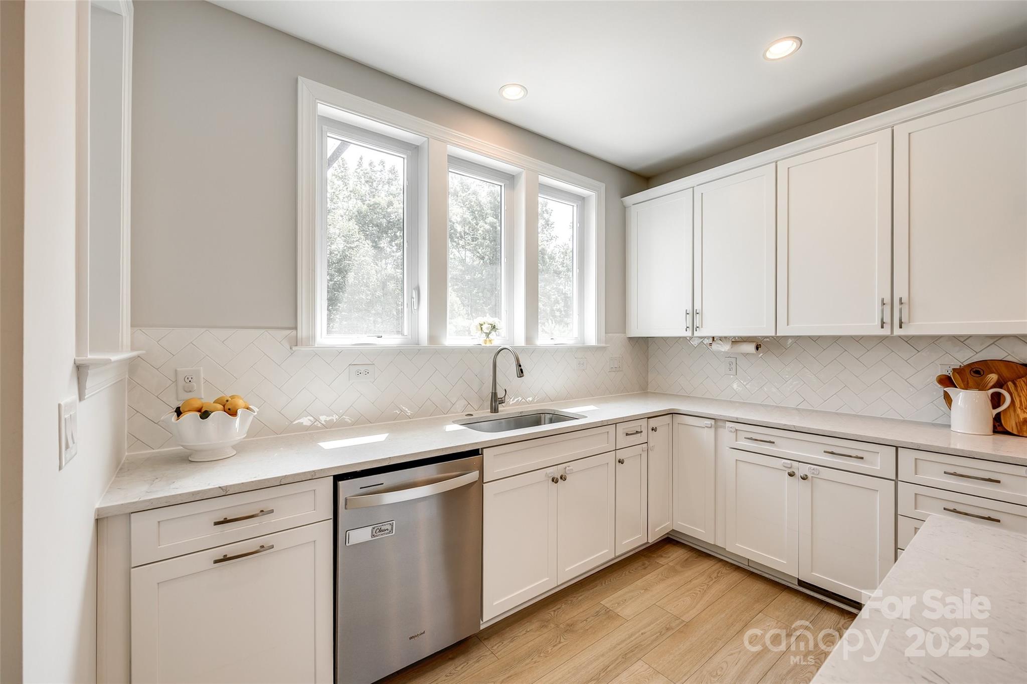 The Manors at Lake Ridge - Residential