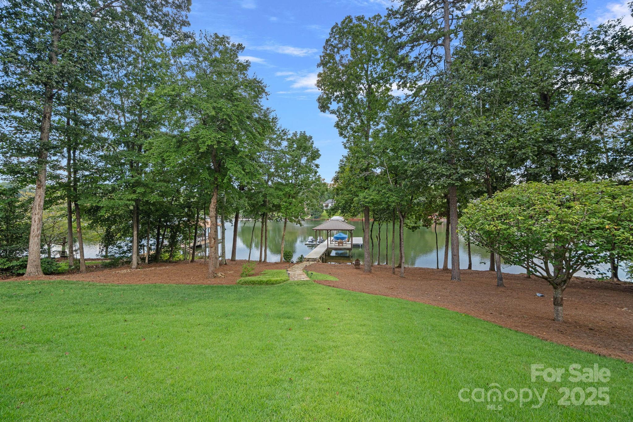 Pebble Bay - Residential