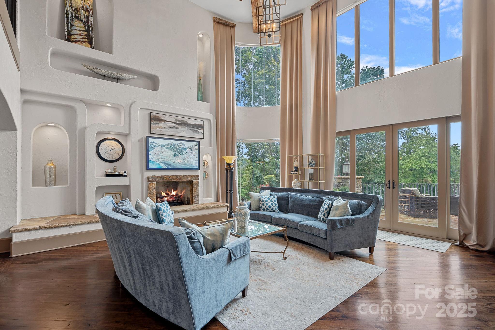 Pebble Bay - Residential