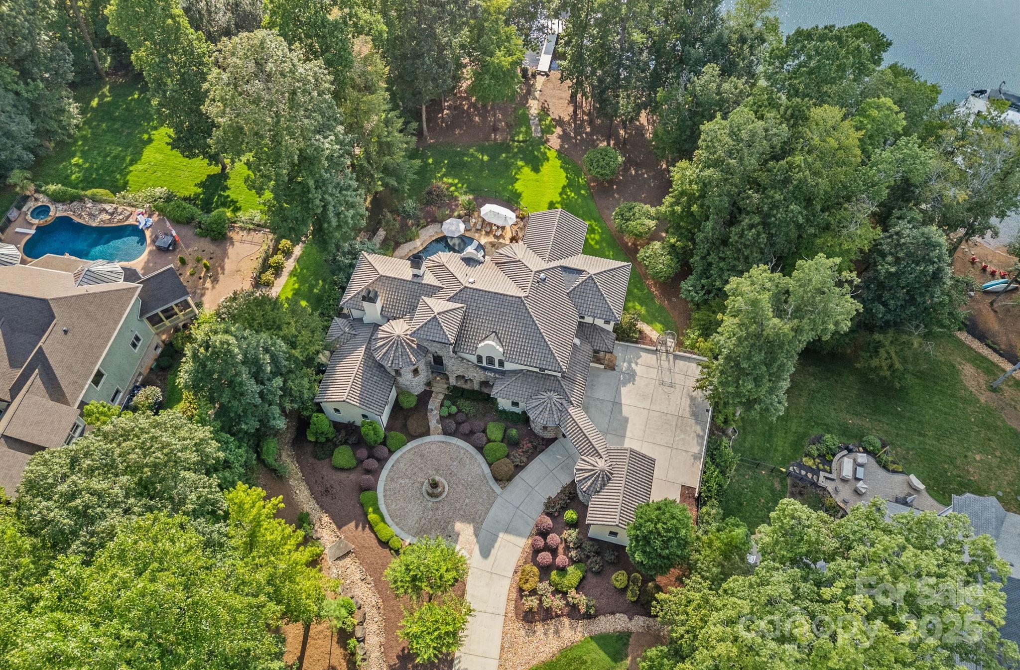 Pebble Bay - Residential